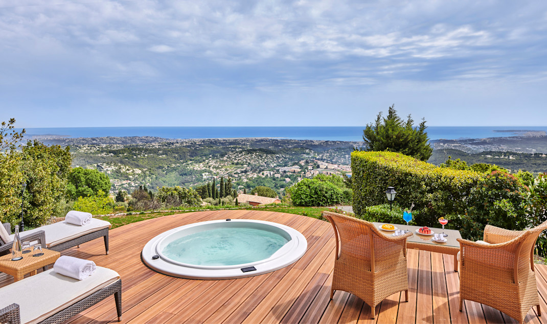 CSM - One Bedroom Villa Hot Tub