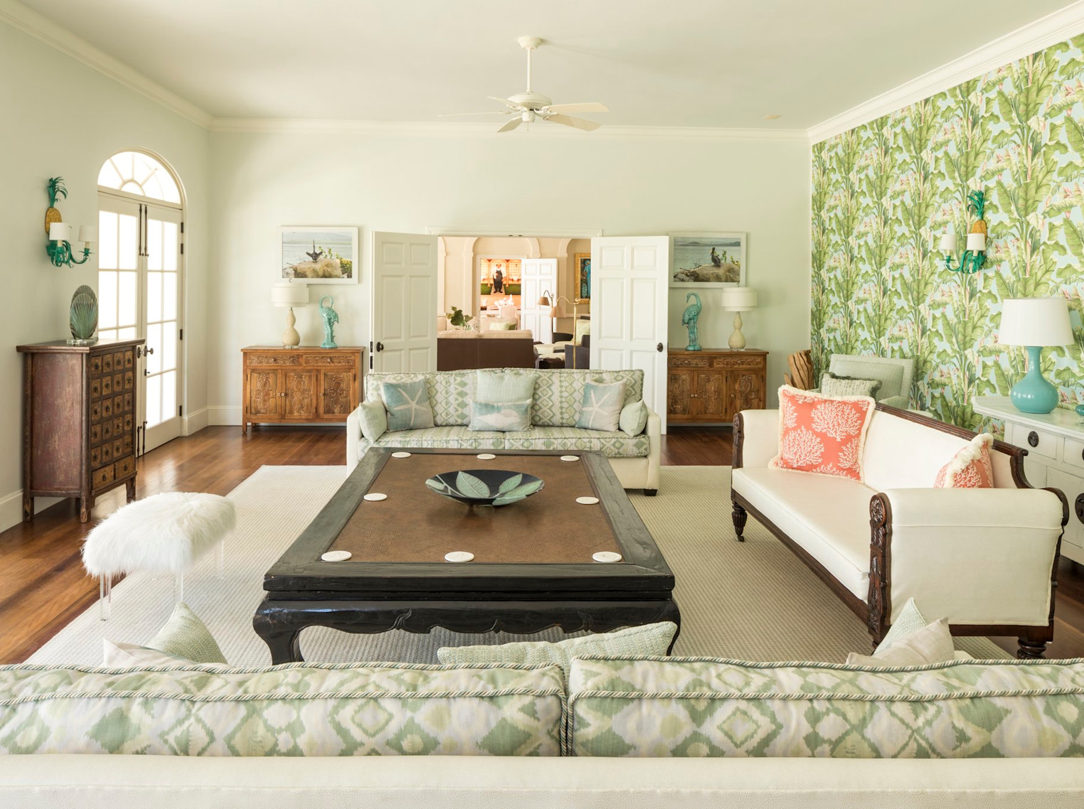 Room XMOG - Image 12