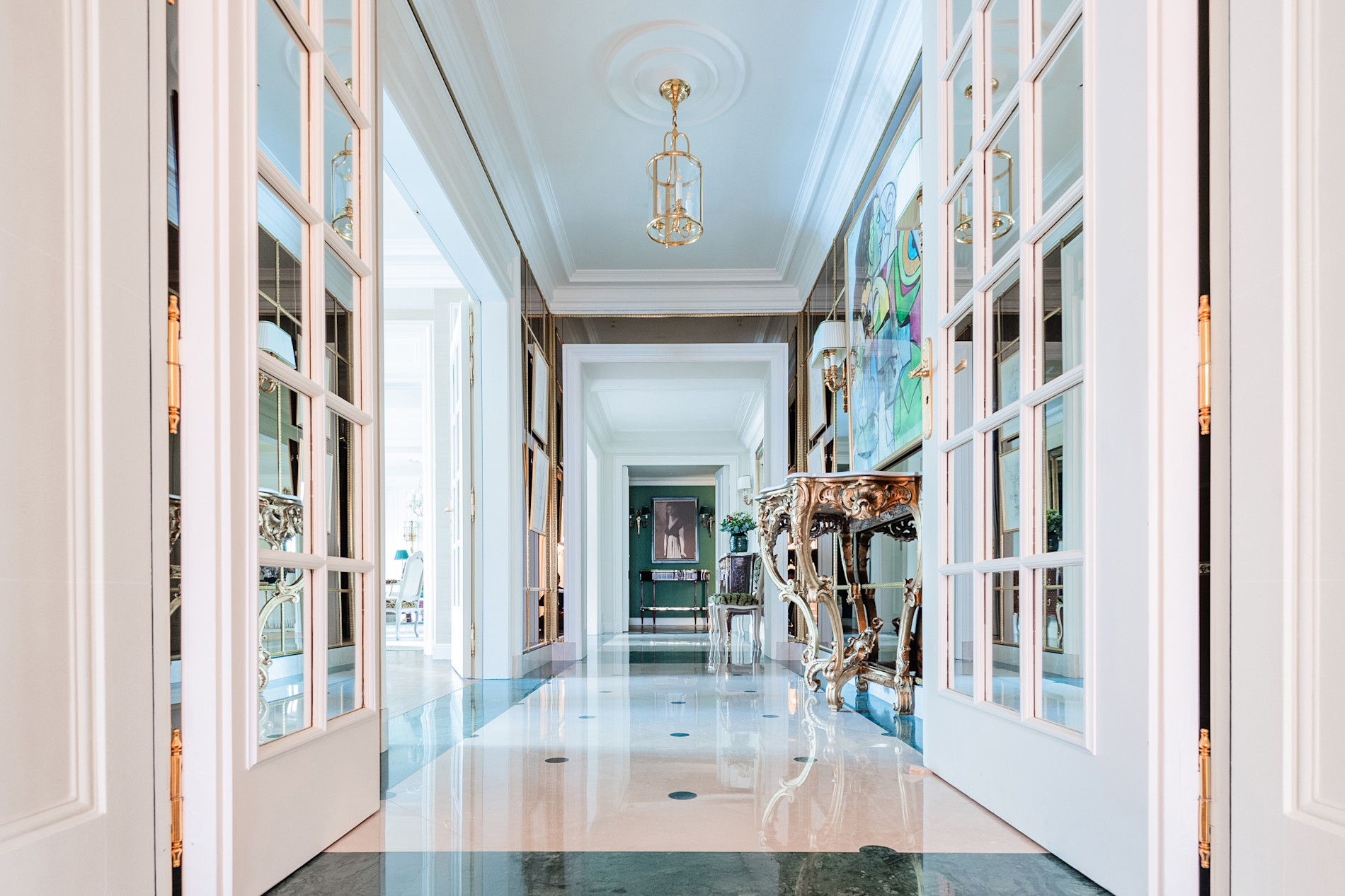 LBP – Suite Impériale – -233 - Franck Bohbot vJ9HI