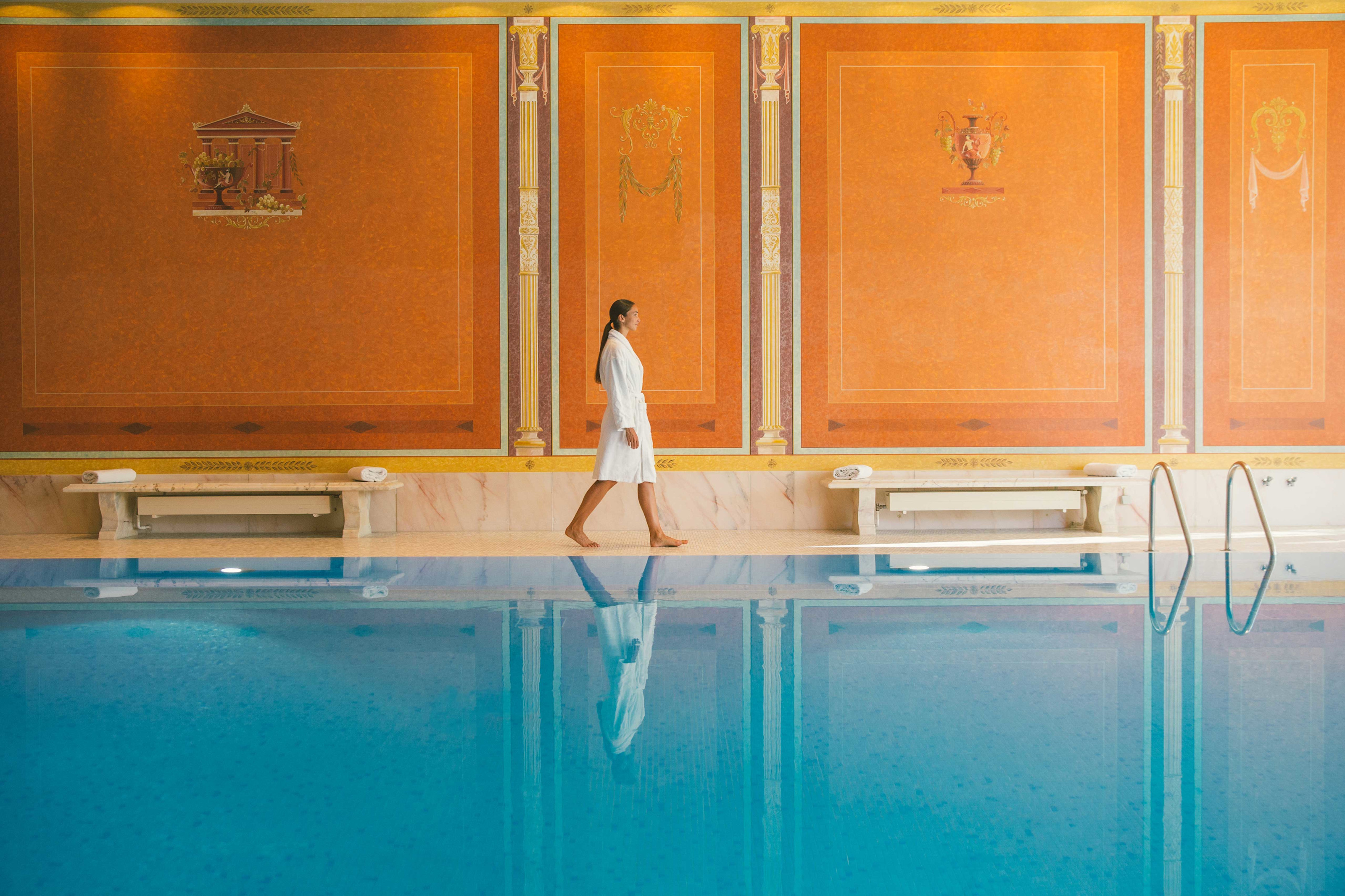 Brenners-Park-Hotel-Spa-Villa-Stephanie-Pool©Romain Reglade(1)