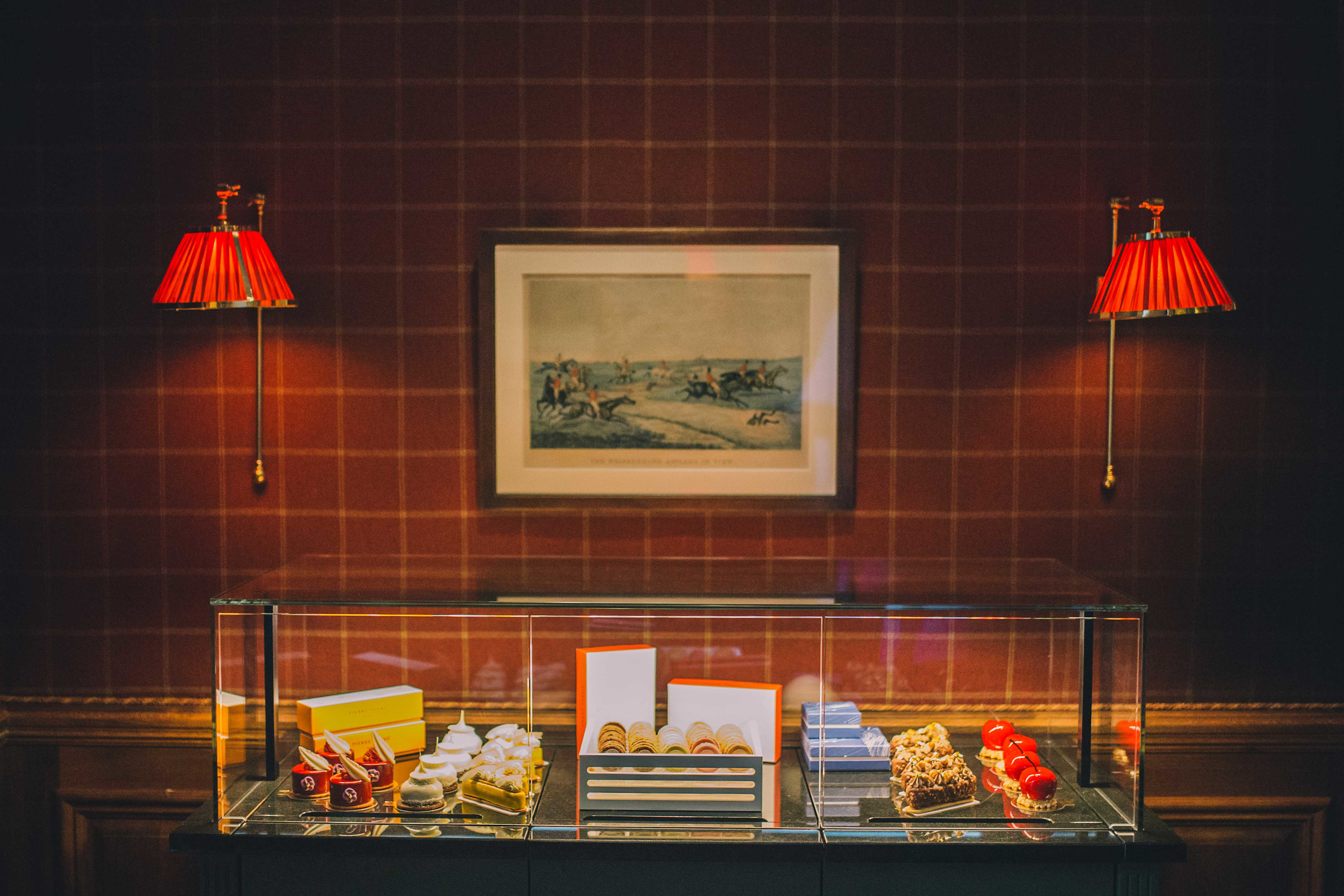 Brenners-Park-Hotel-Spa-Pierre-Herme-Paris-showcase