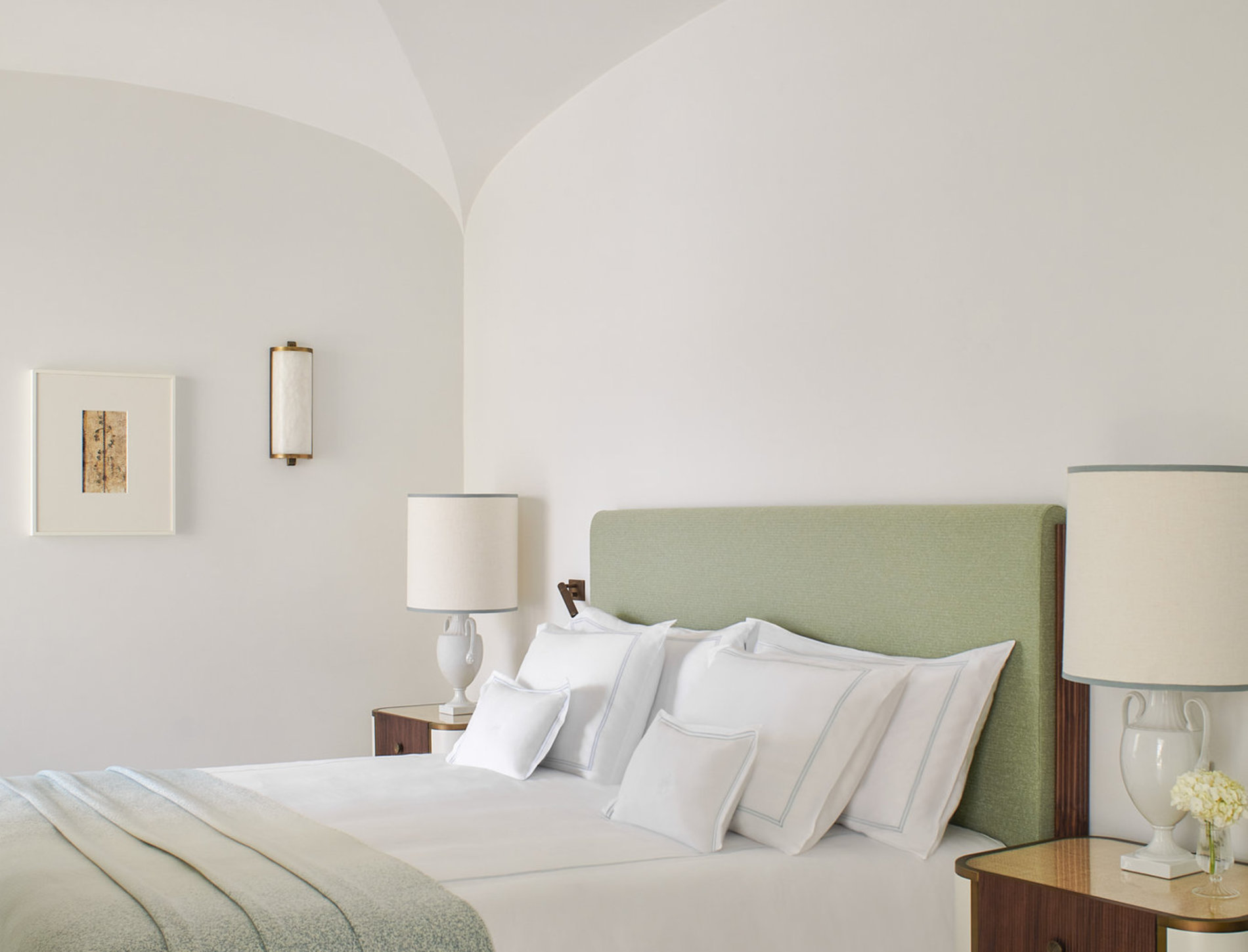 LPA - Room DLX - Image 1