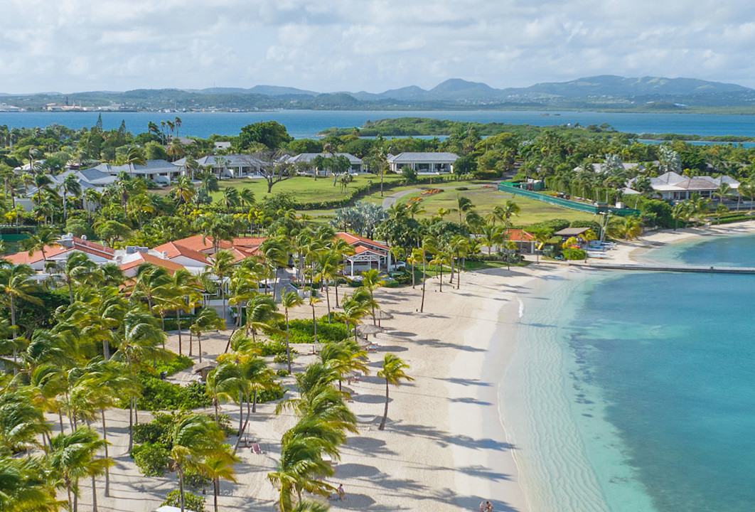 00 JUMBY BAY HOTEL 1290x1710