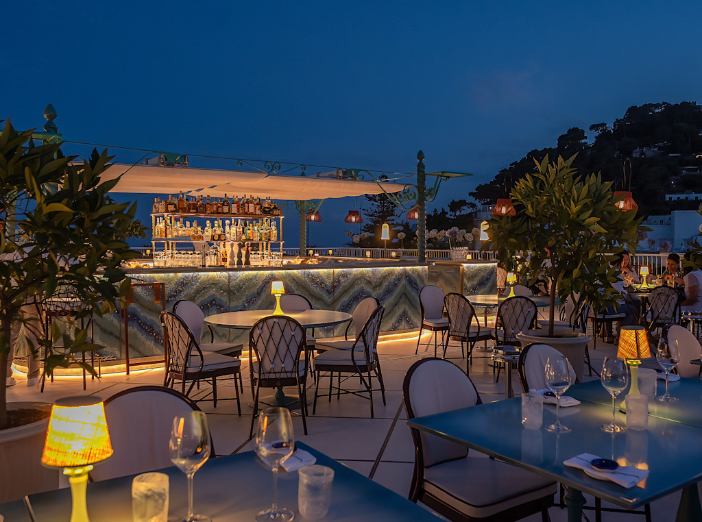 LPA - bianca rooftop