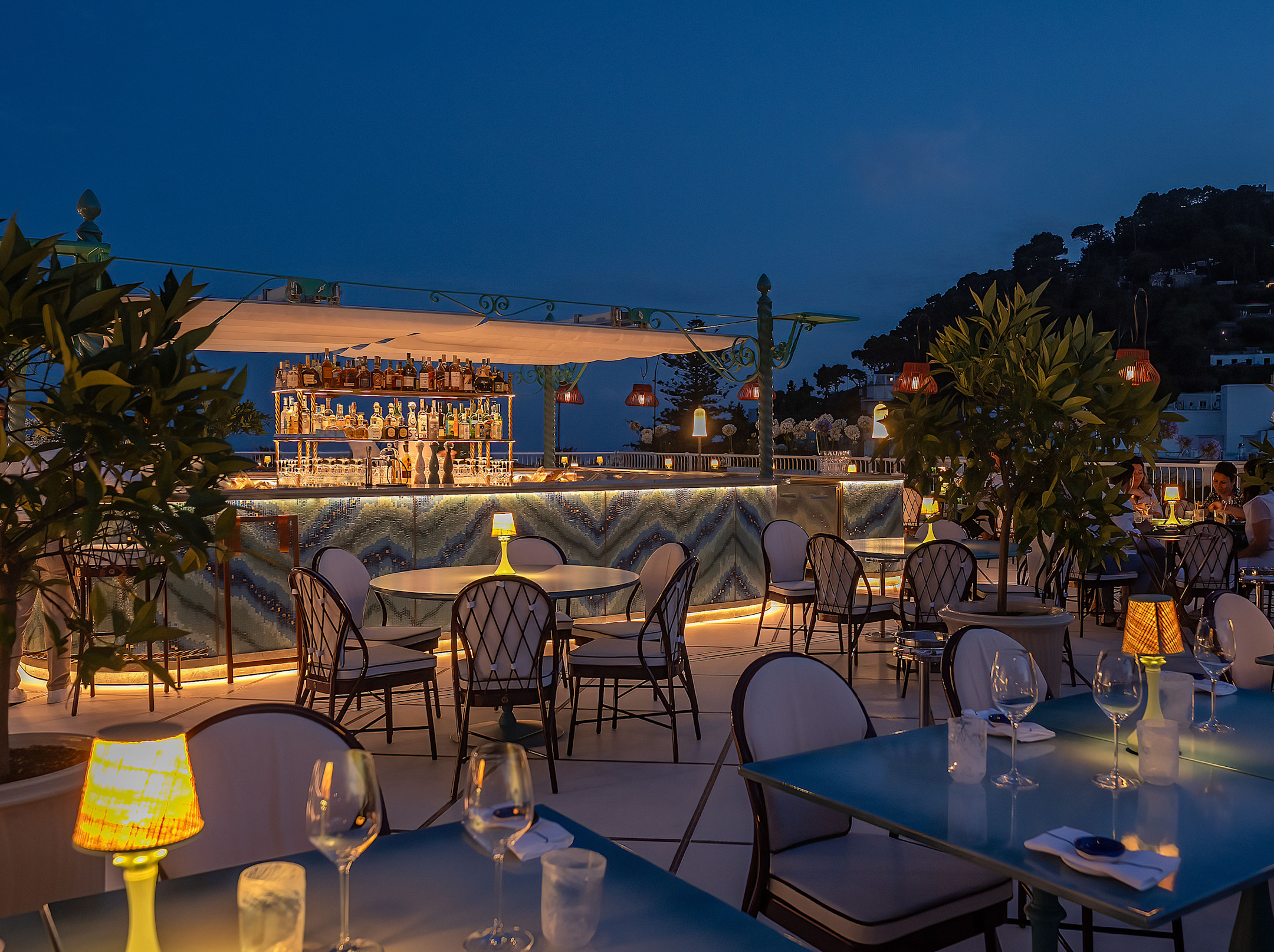 LPA - bianca rooftop