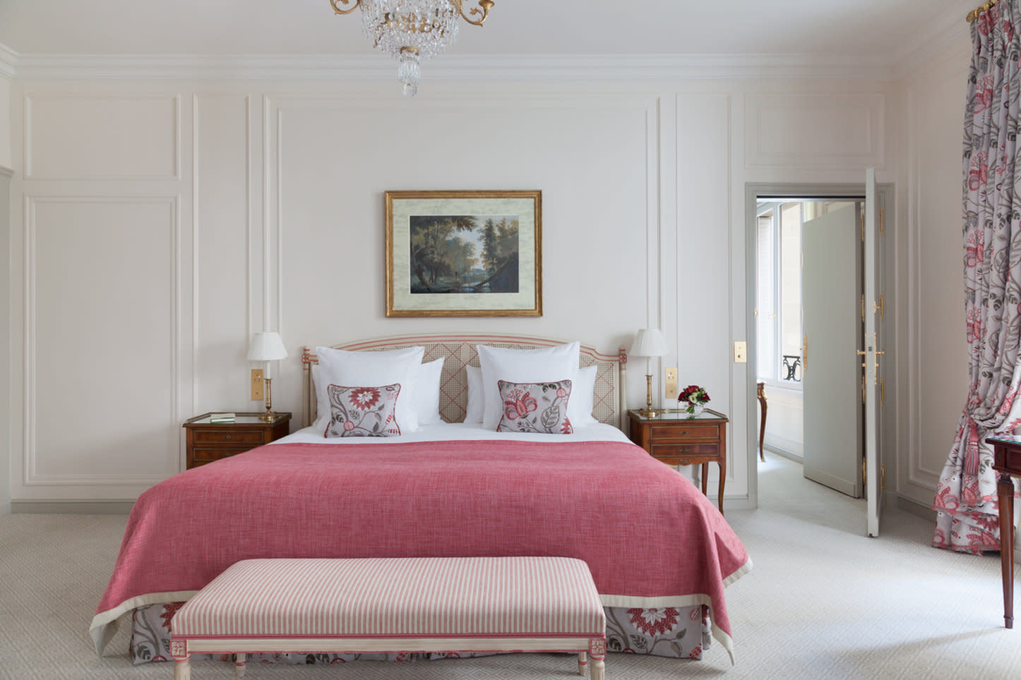 Room 07SDLX - Image 5