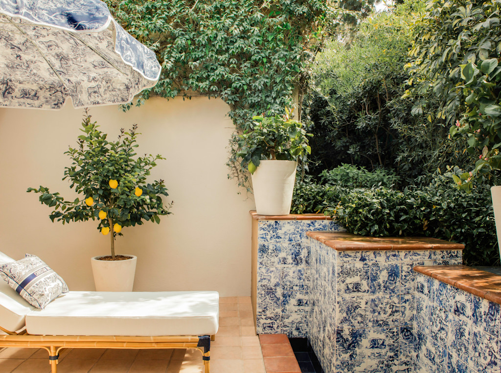 HDC - Dior Spa Eden-Roc patio 2