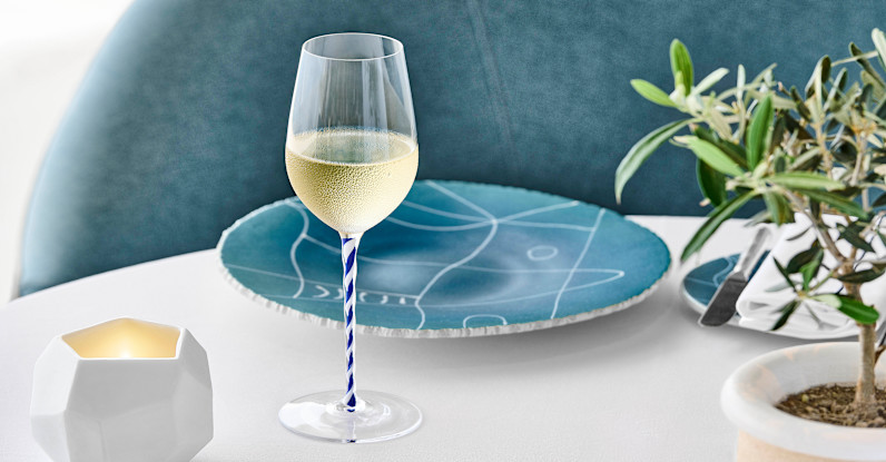 HDC - Glass of wine