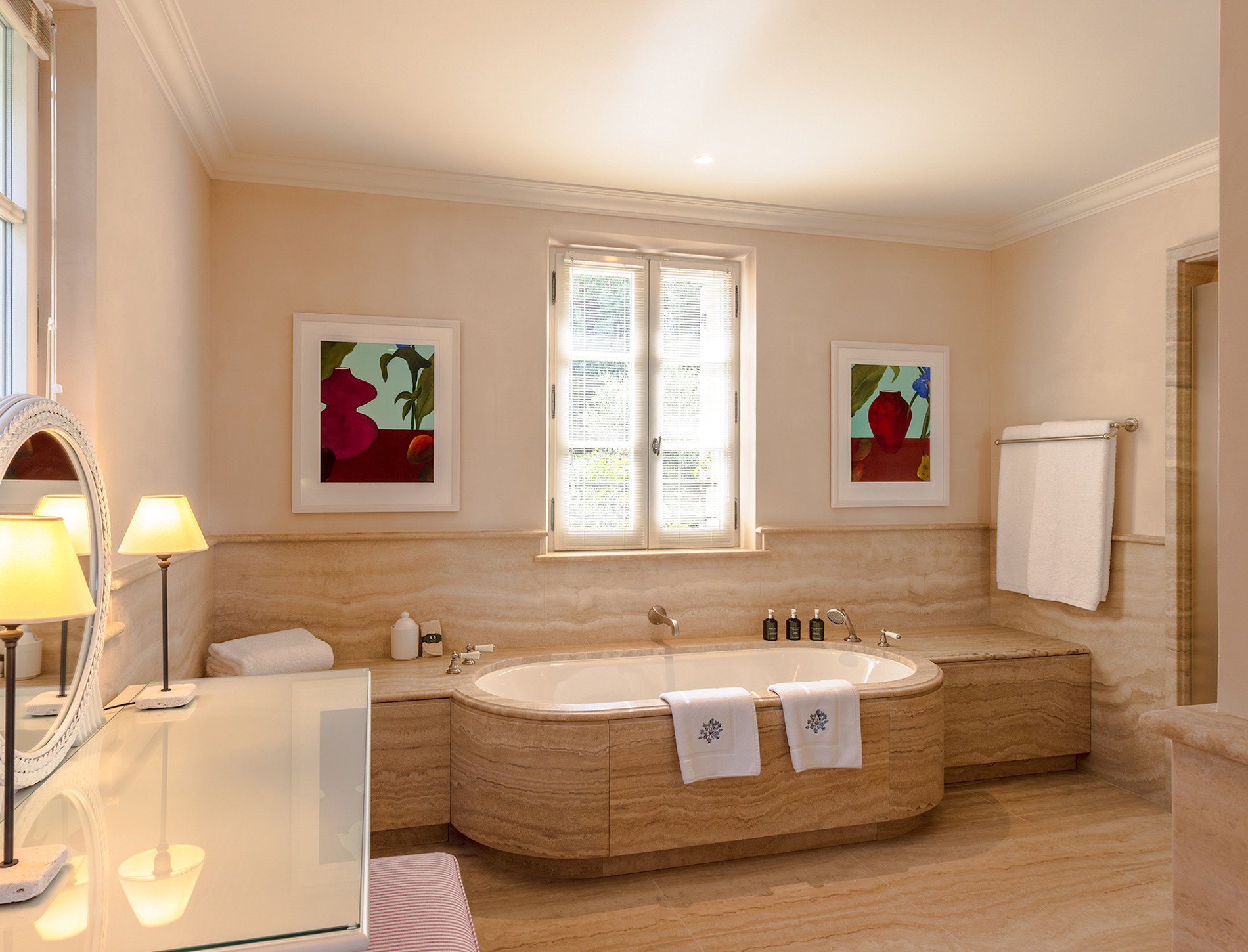 HDC - Villa La Guettière Bathroom