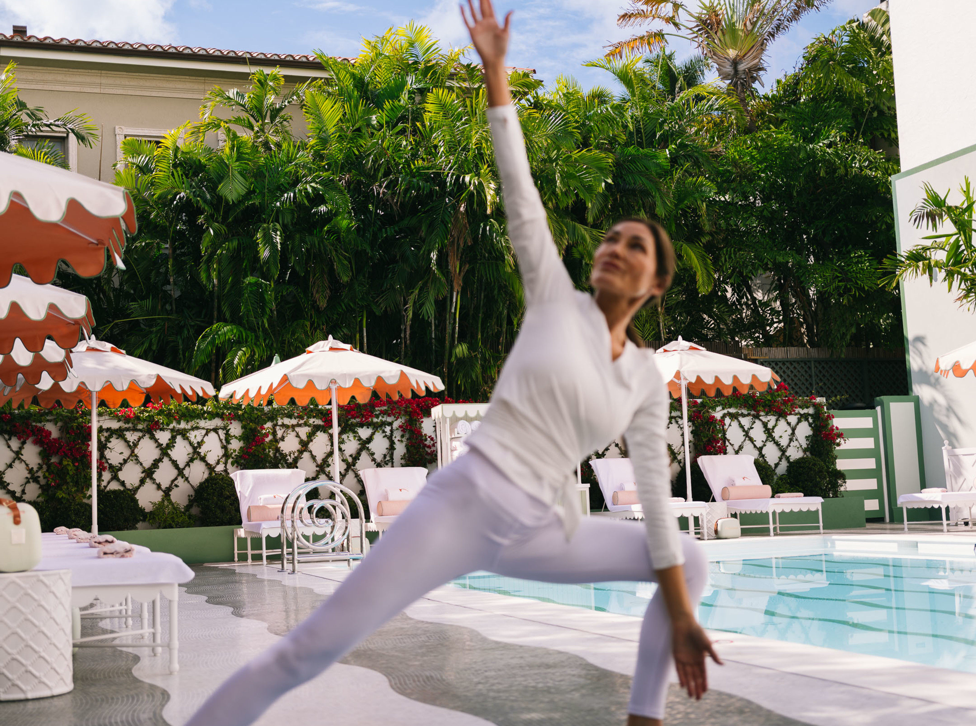 VIN - Yoga by the Pool