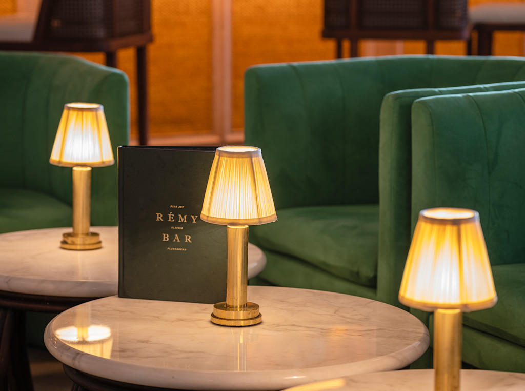 ERO - Restaurant - Remy Bar Interior