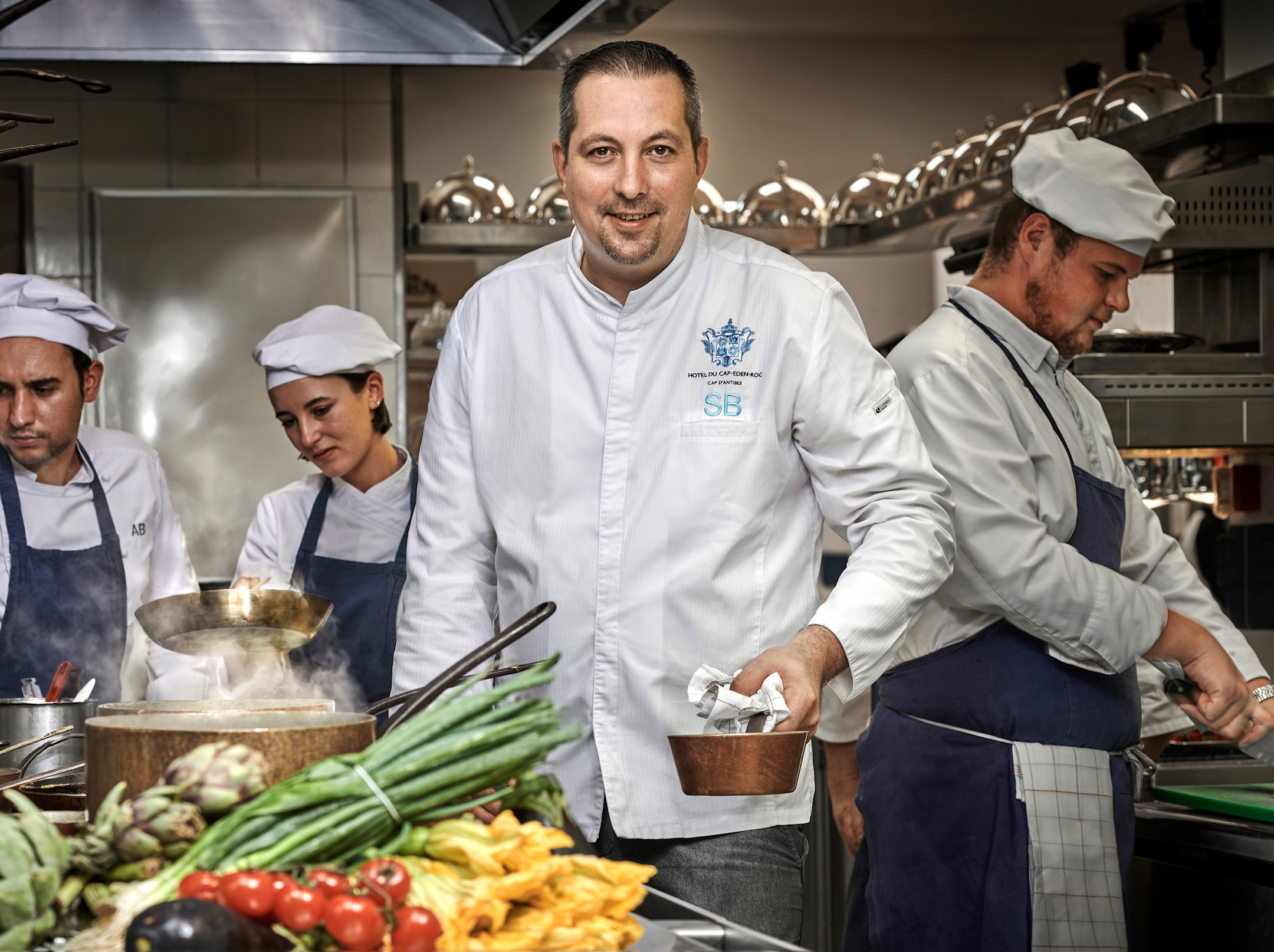 HDC - Chef in the kitchen