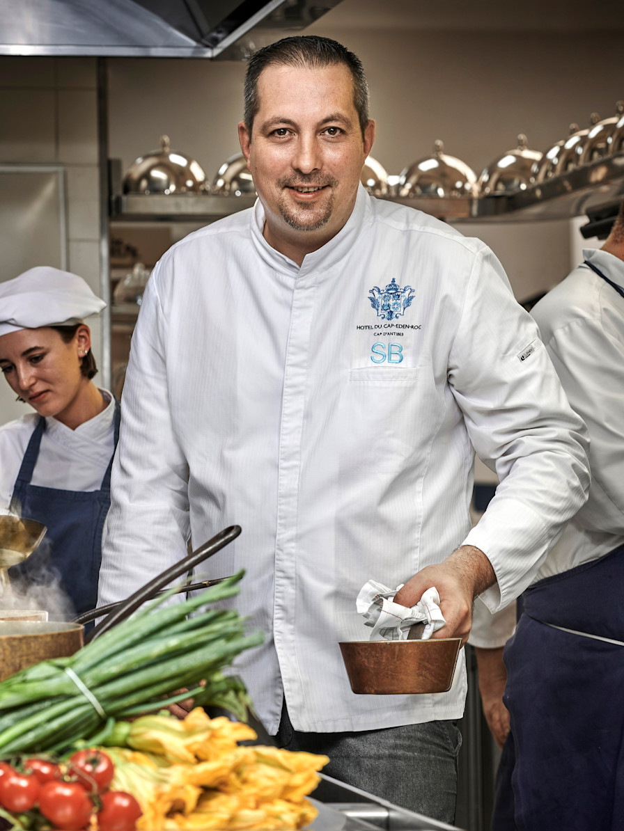 HDC - Chef in the kitchen