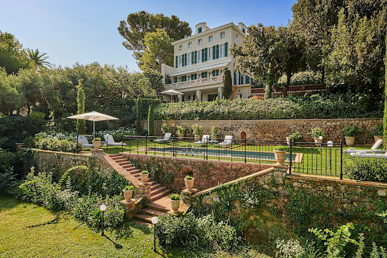 HDC - Villa Sainte-Anne Gardens View Villa