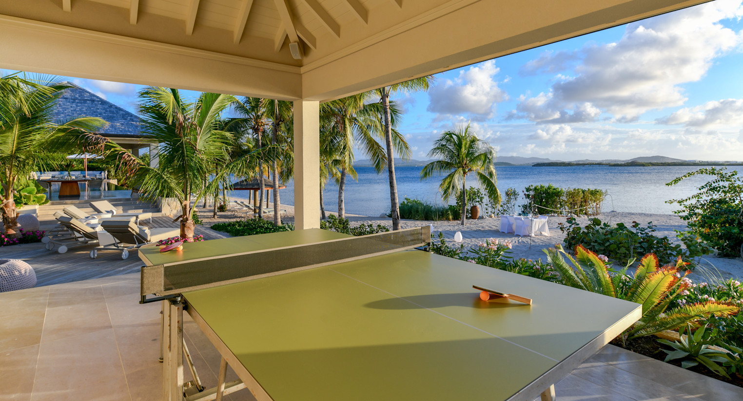 Int099-DEL-Delphis-GamesArea-2105JMR24592