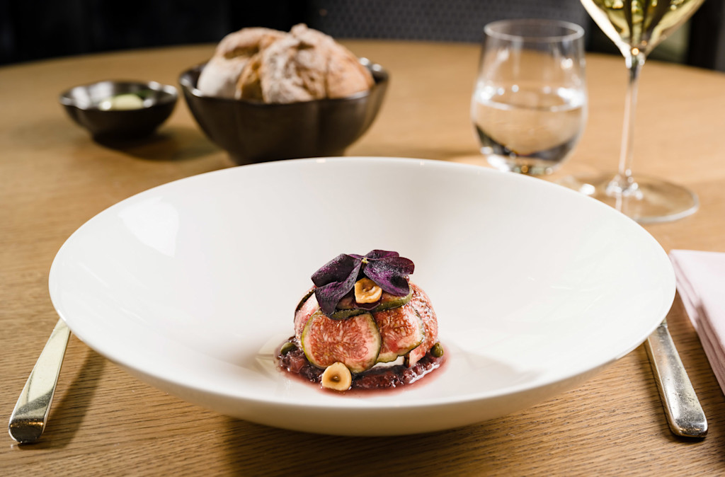 Brenners-Park-Hotel-Spa-Restaurant-Fritz-Felix-Burrata