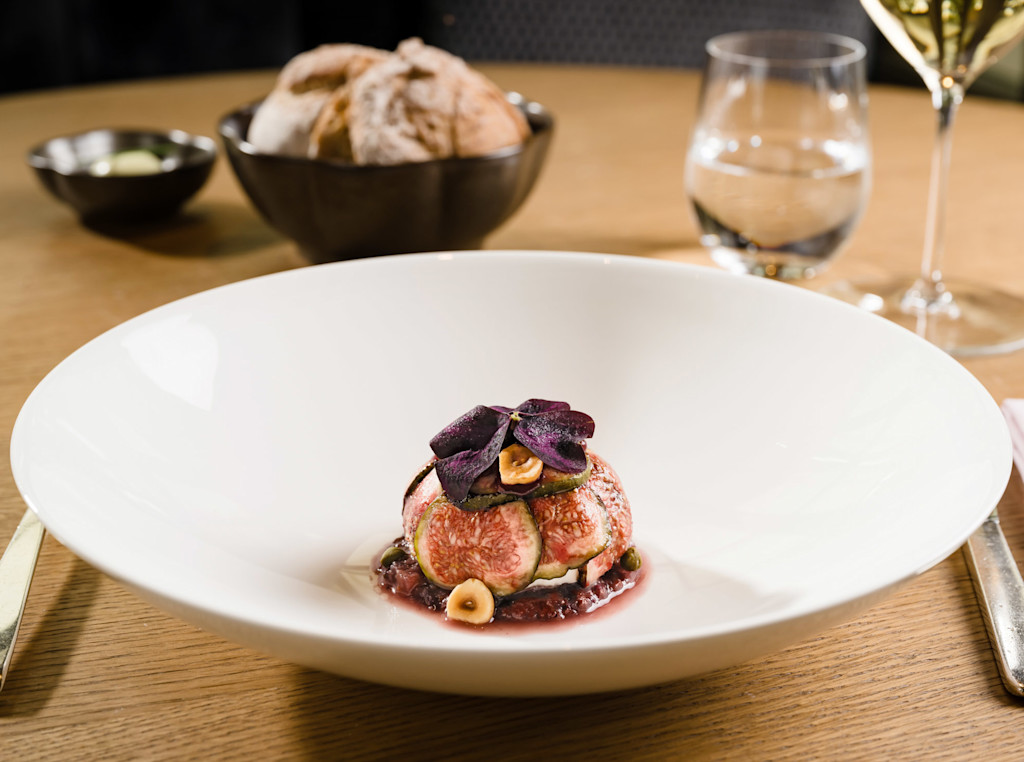 Brenners-Park-Hotel-Spa-Restaurant-Fritz-Felix-Burrata