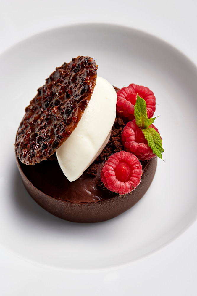 Set Menu - The Lanesborough Grill - chocolate dessert 