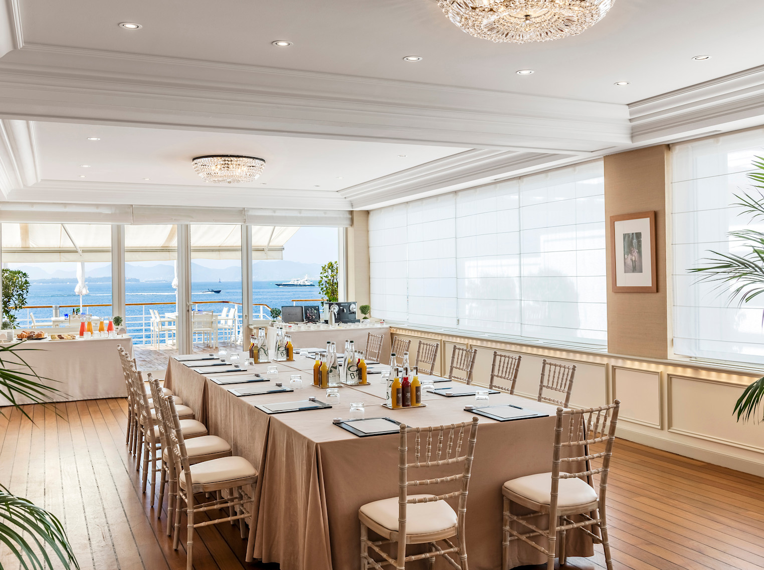 HDC - Iles de Lerins Ballroom Boardroom
