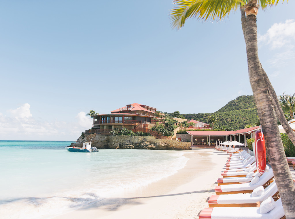 ERO - Hotel Exterior - Beach