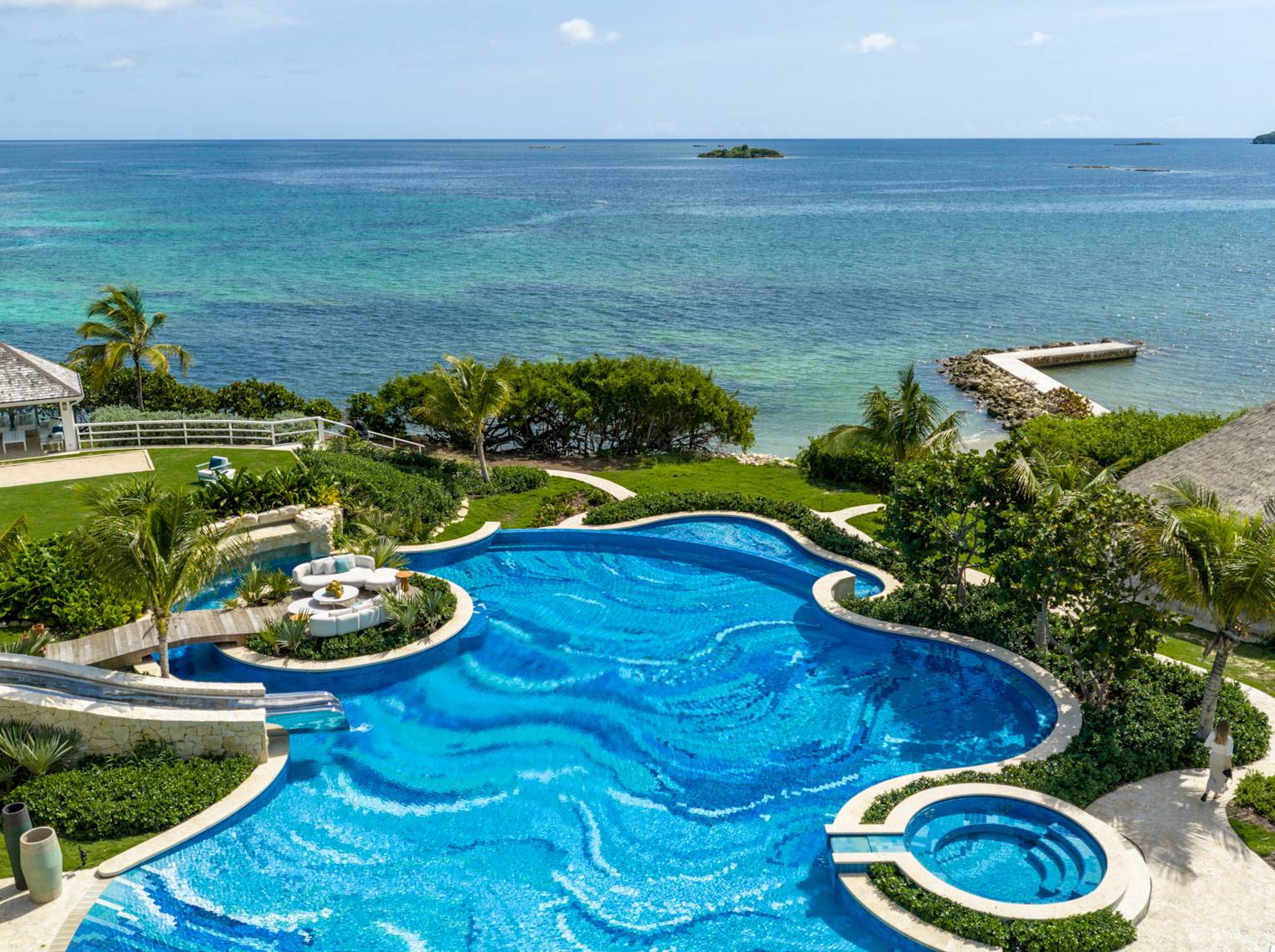 StudioIDC EvangelineDrone-50