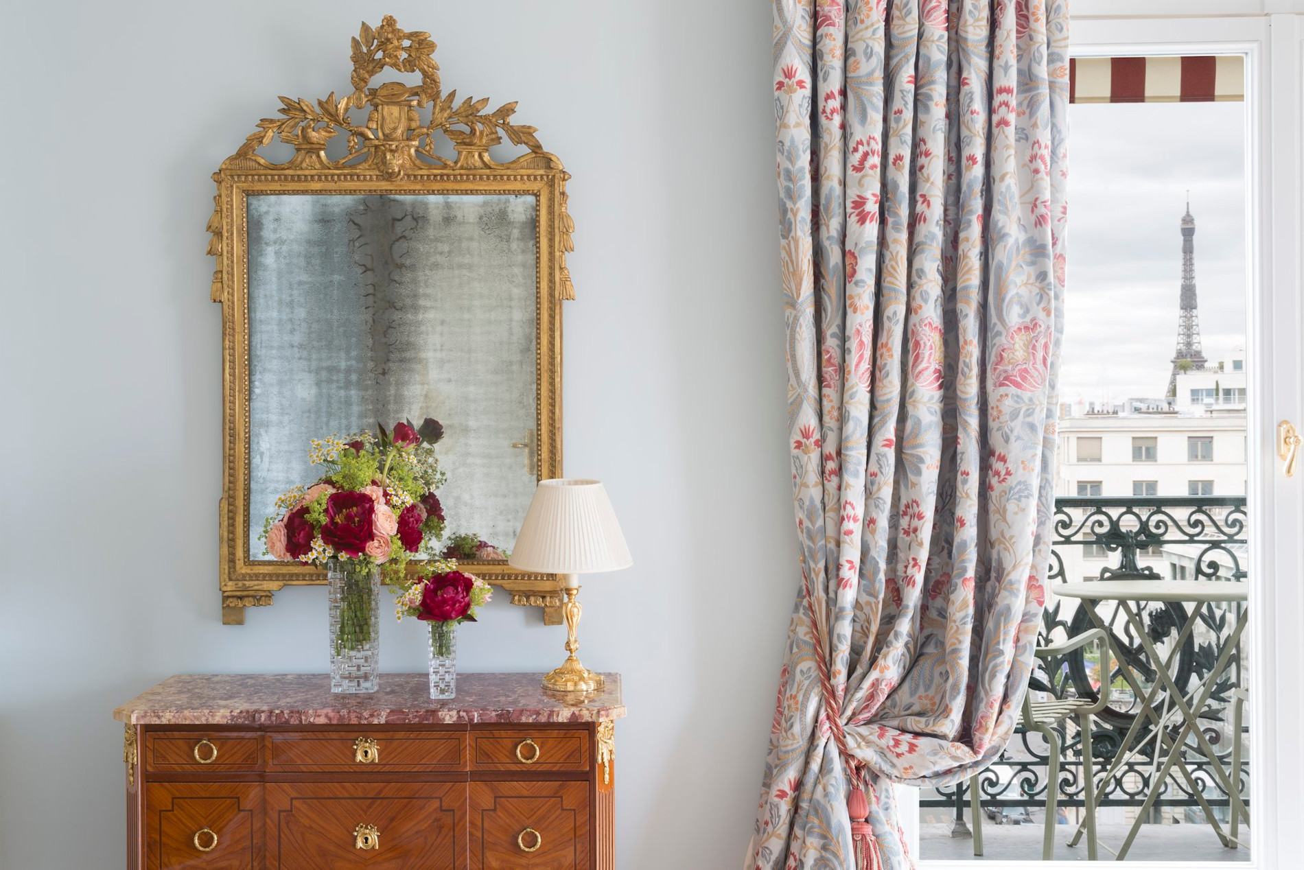 Room 14PARI - Image 1