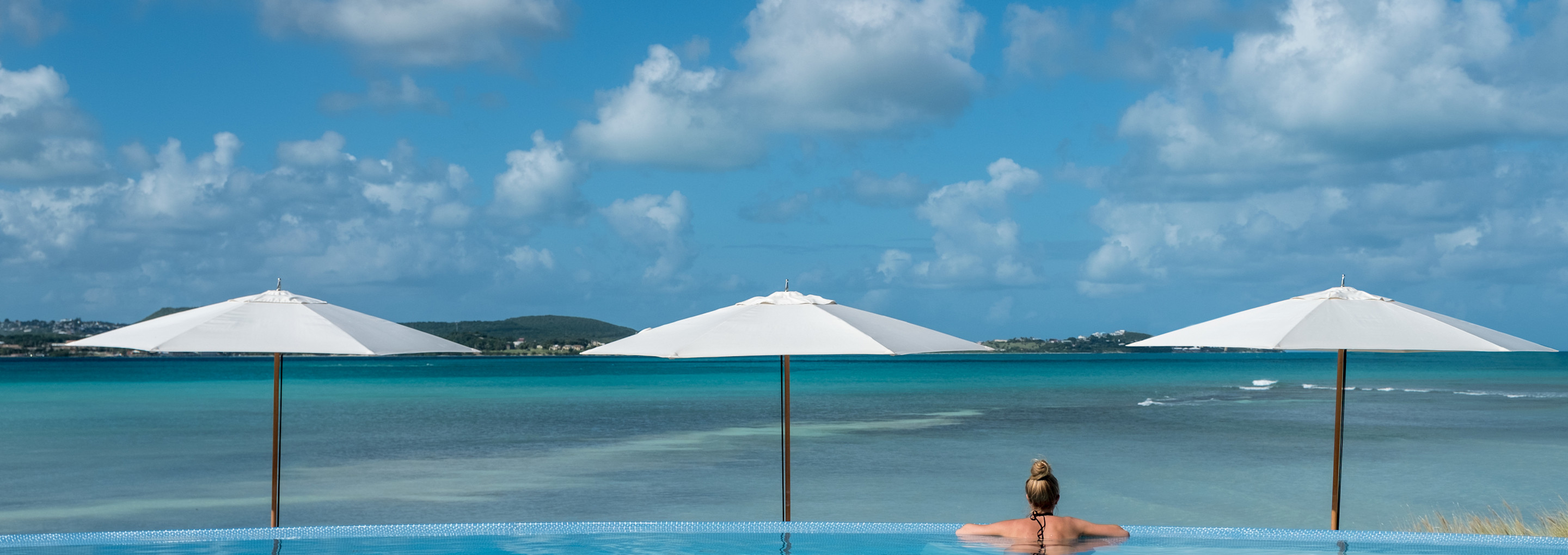 JBI - Infinity pool - lifestyle