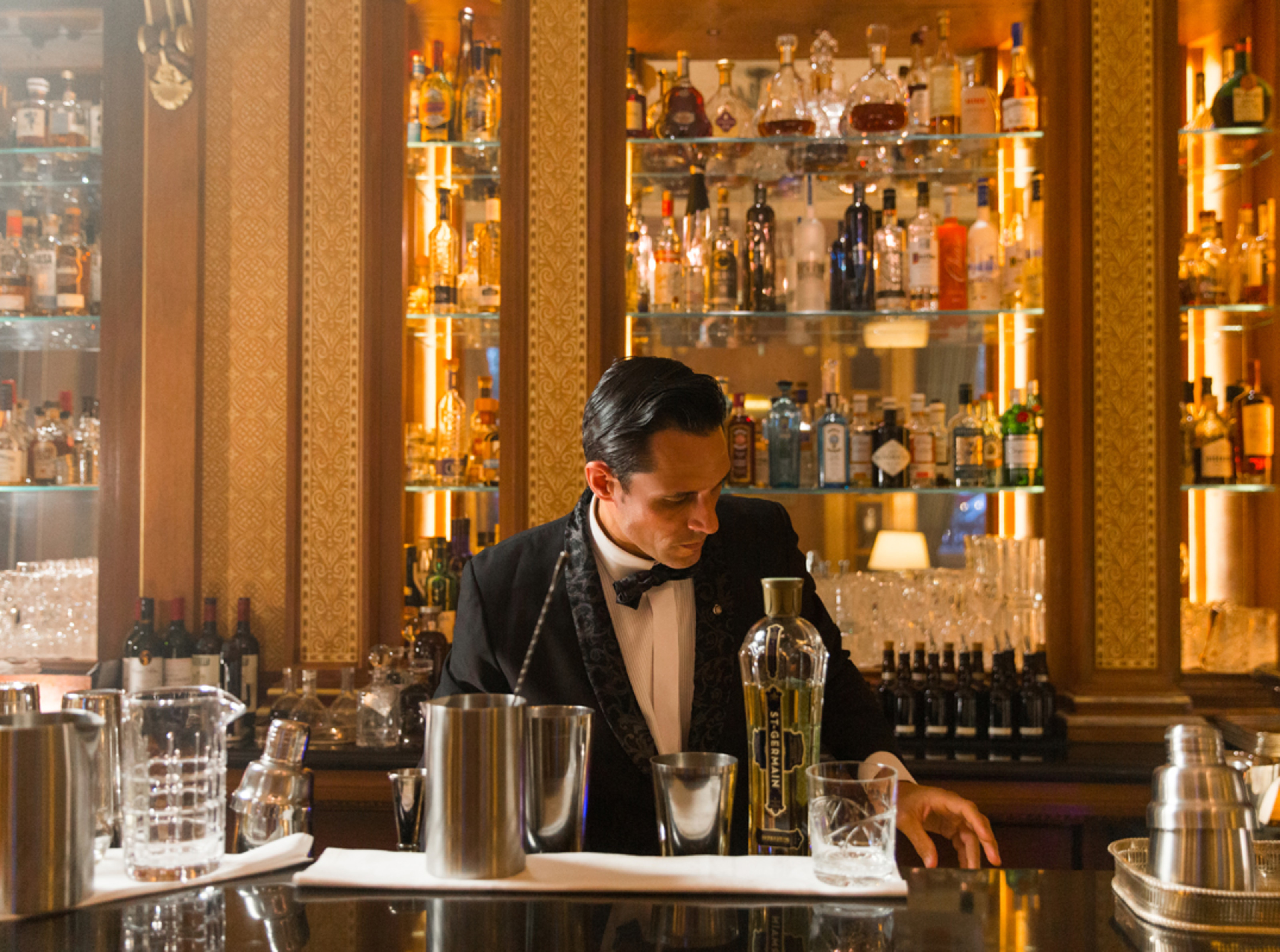 LAN - The Library Bar at The Lanesborough