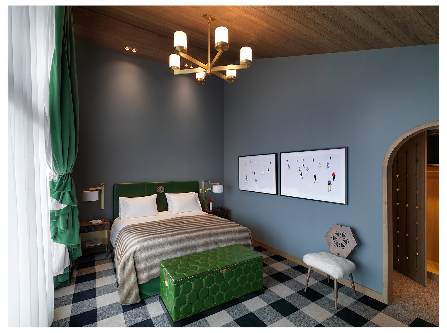 Deluxe Two Bedroom Suite bWtoO