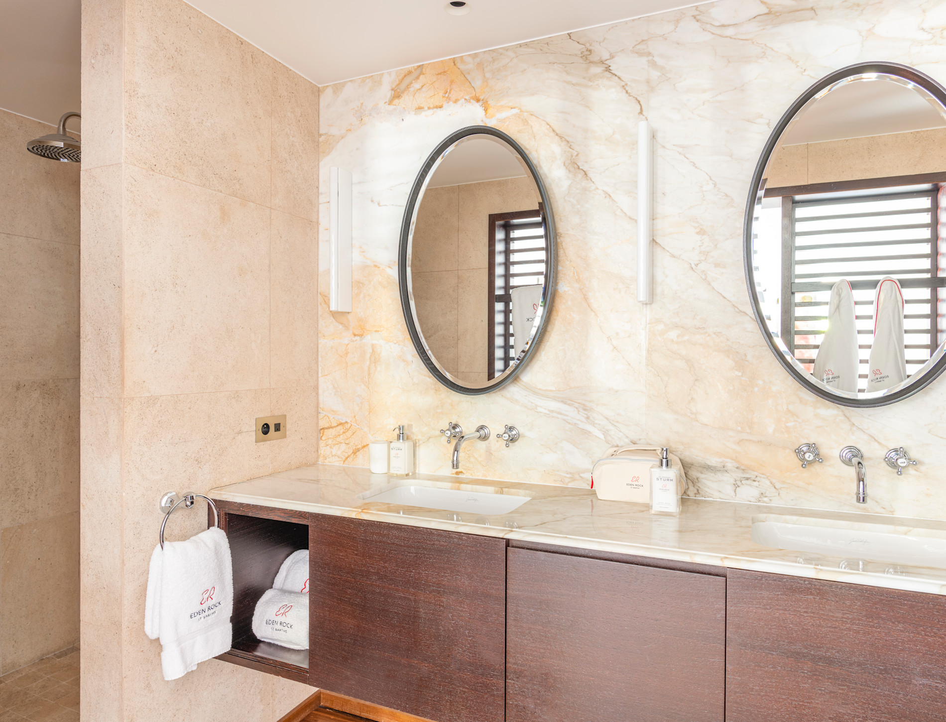 ERO - Diamond Suite Michaels