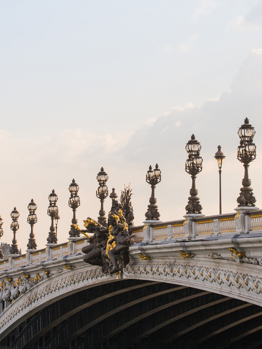 Le Bristol Paris - Pont George V - Romain Réglade s1yGn