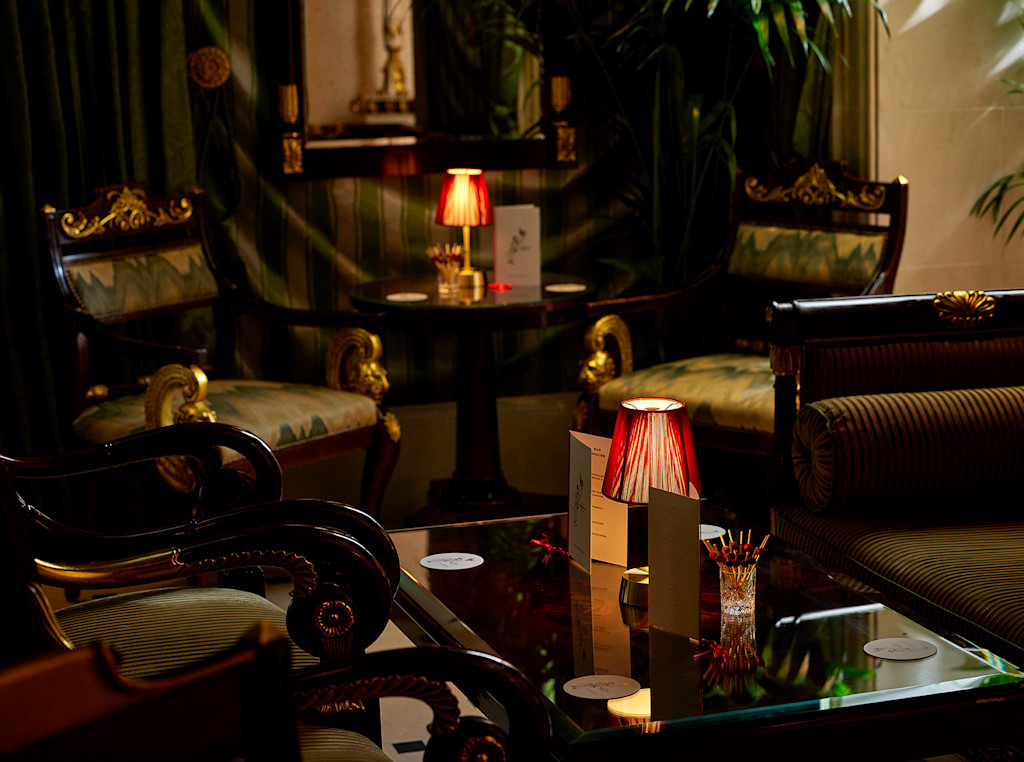 The Negroni Salon at The Lanesborough
