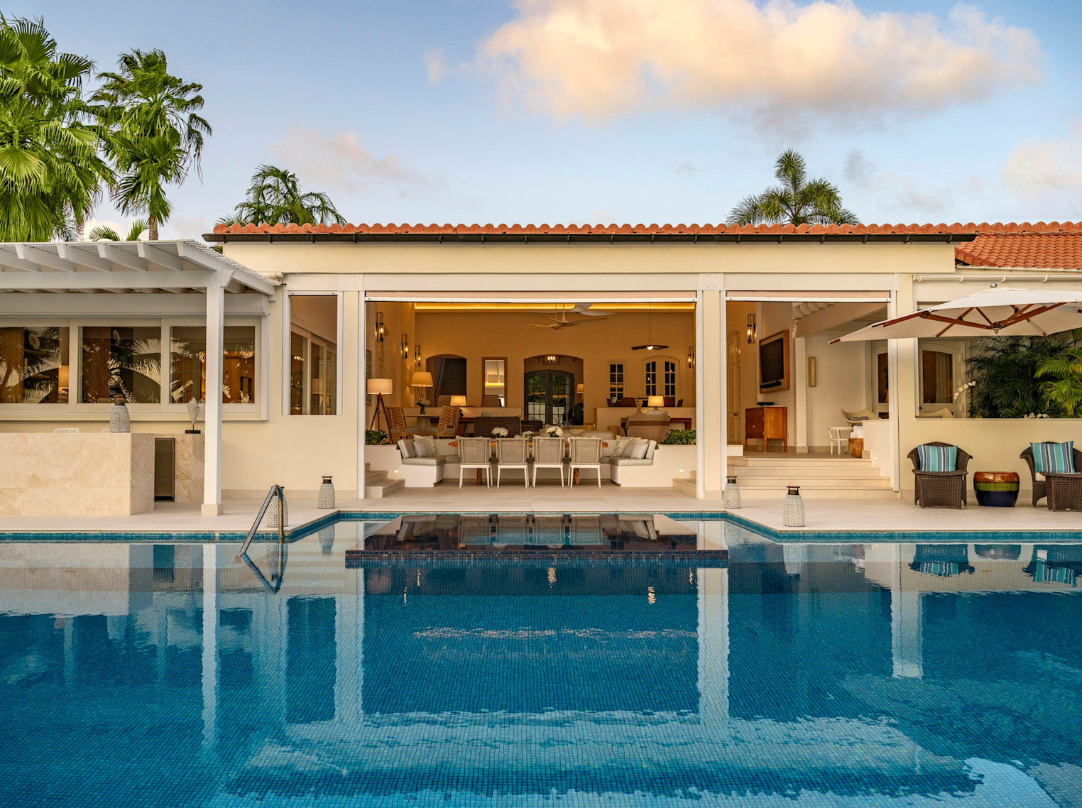 JBI - Room VBLU - Image 13