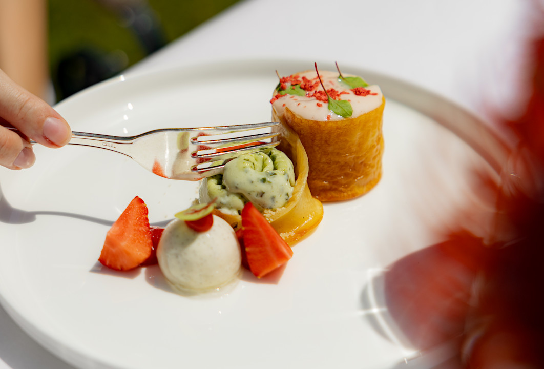 BPH - Restaurant - Wintergarten - Food
