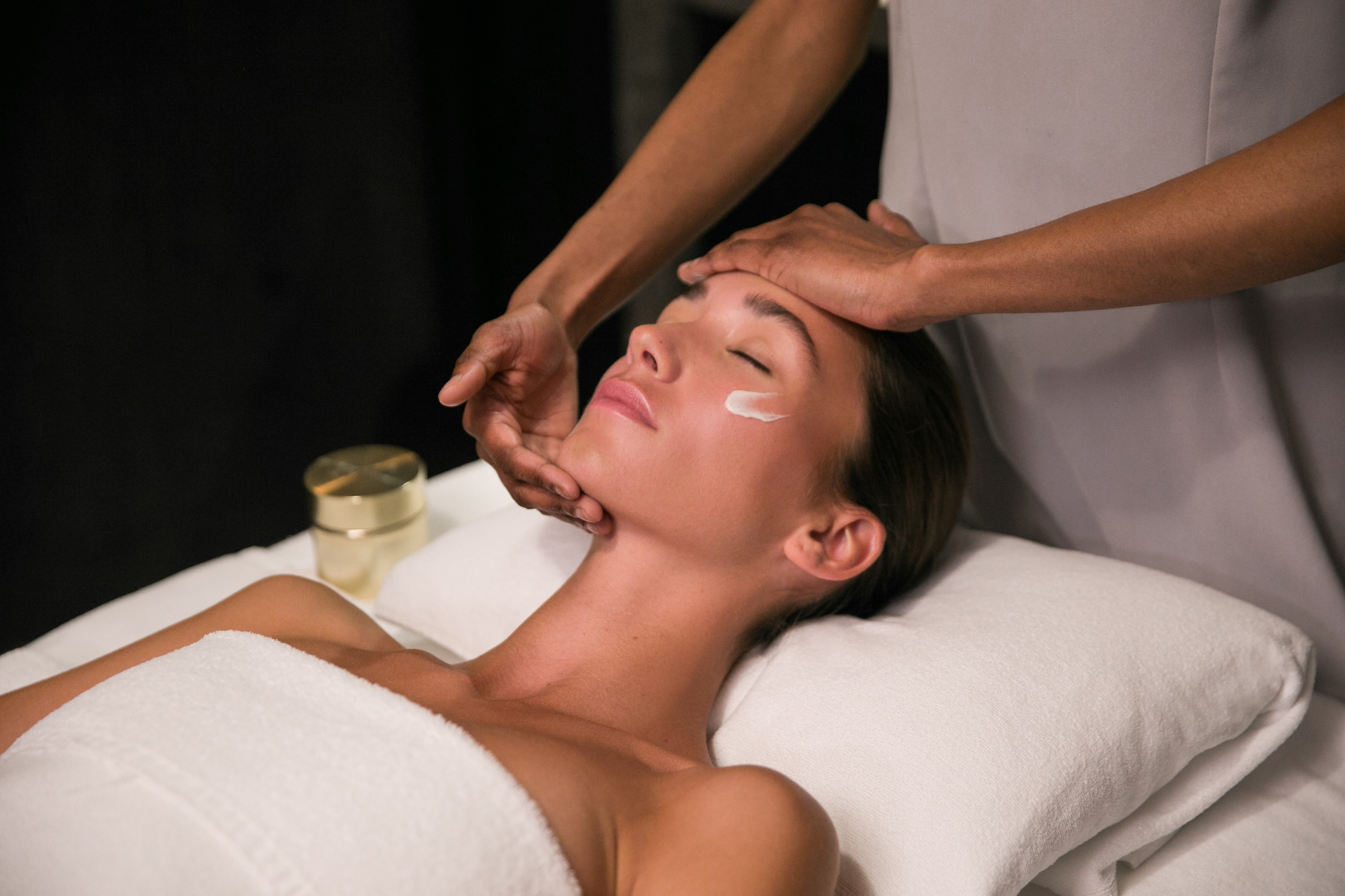 APG - Wellness Facial Treatment