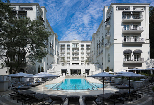 SAO - Hotel exterior - Pool