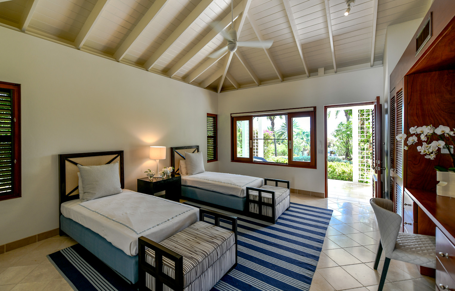 JUMB-CocoaBeach-2105JMR29609