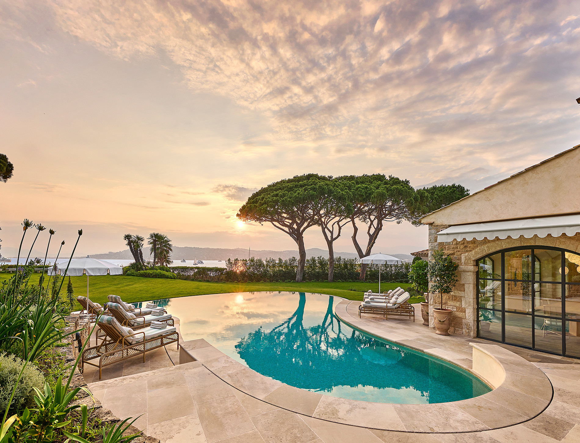 HDC - Villa La Guettière pool