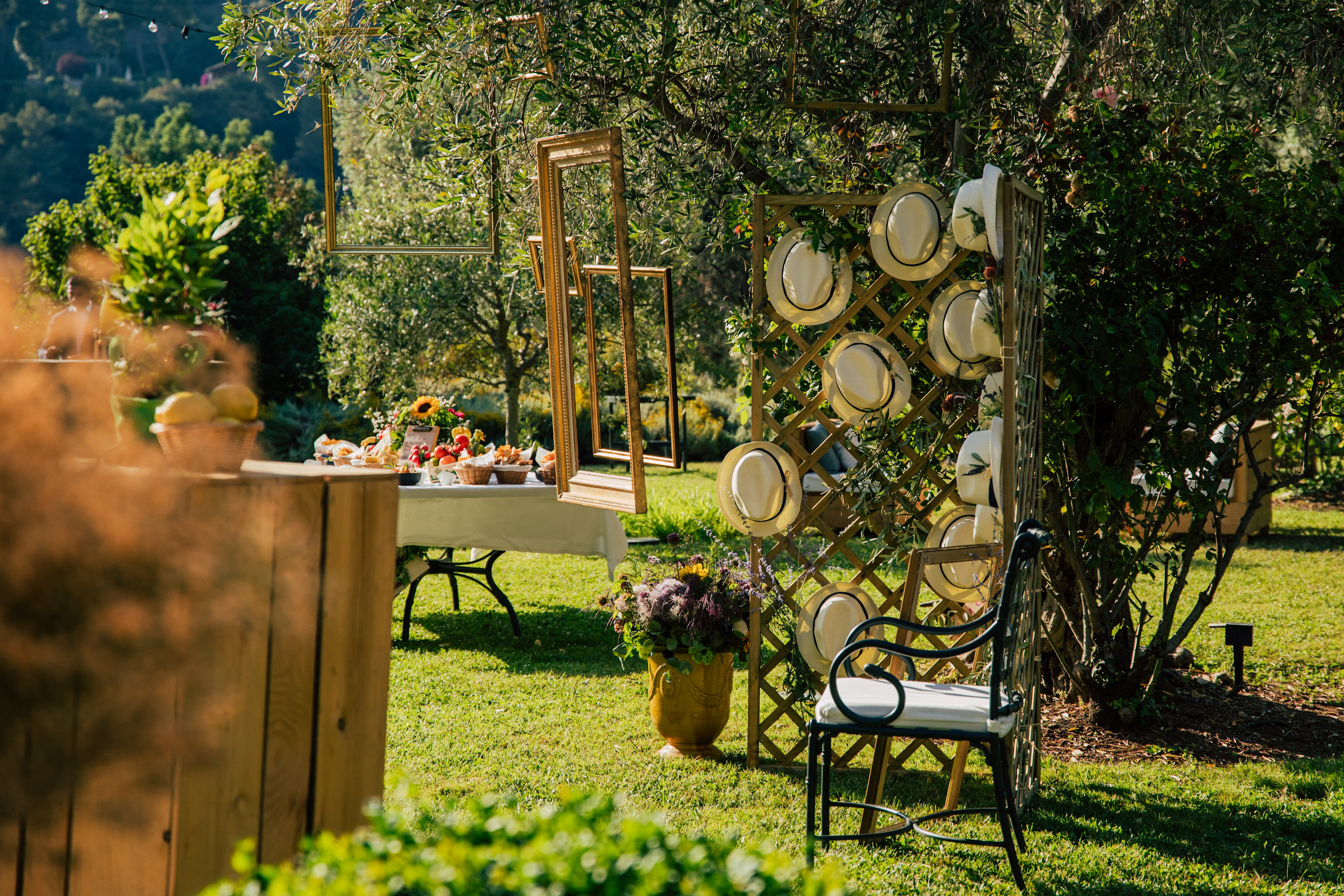 CSM - Provencal setting