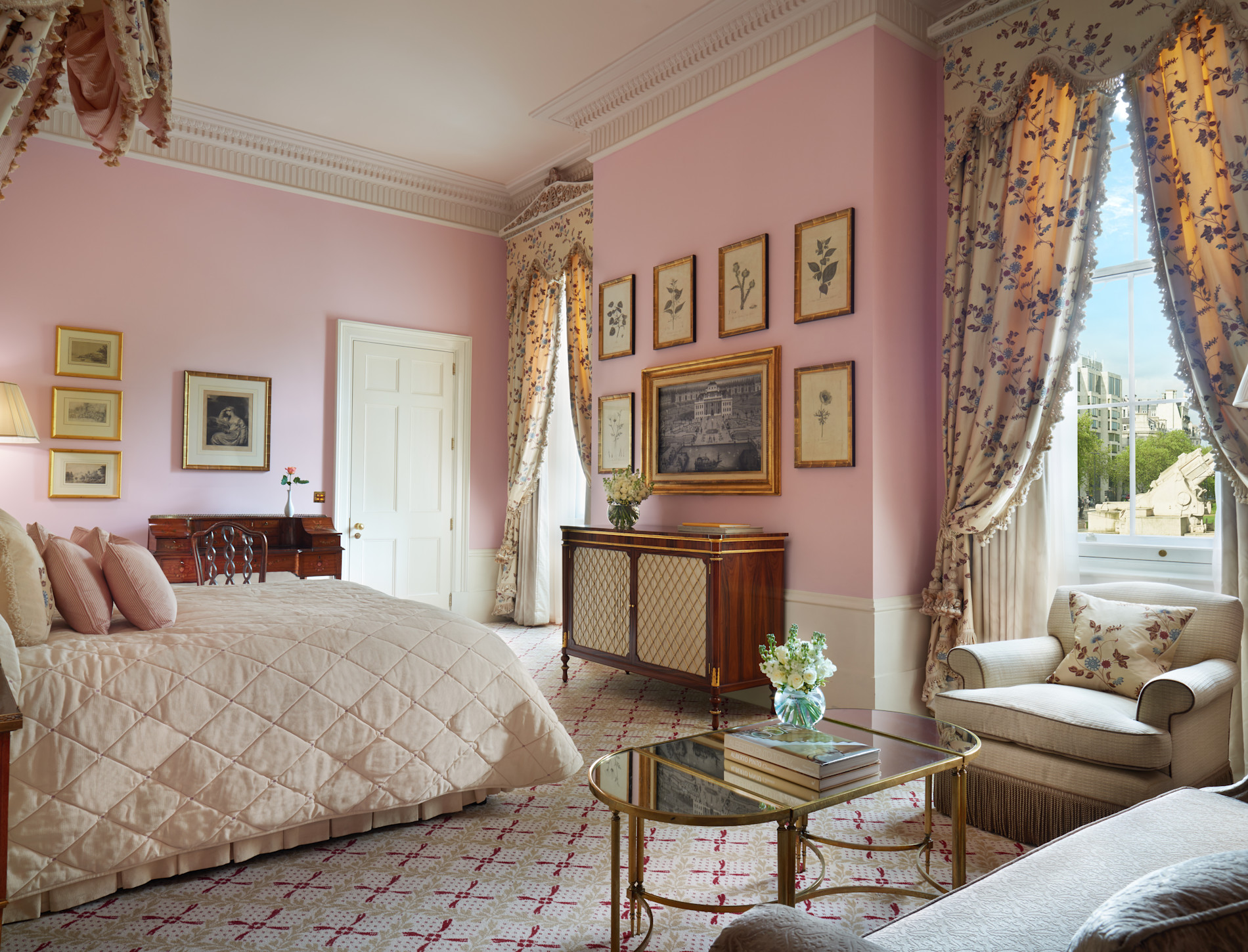 LAN - The Lanesborough London Presidential Suite Bedroom
