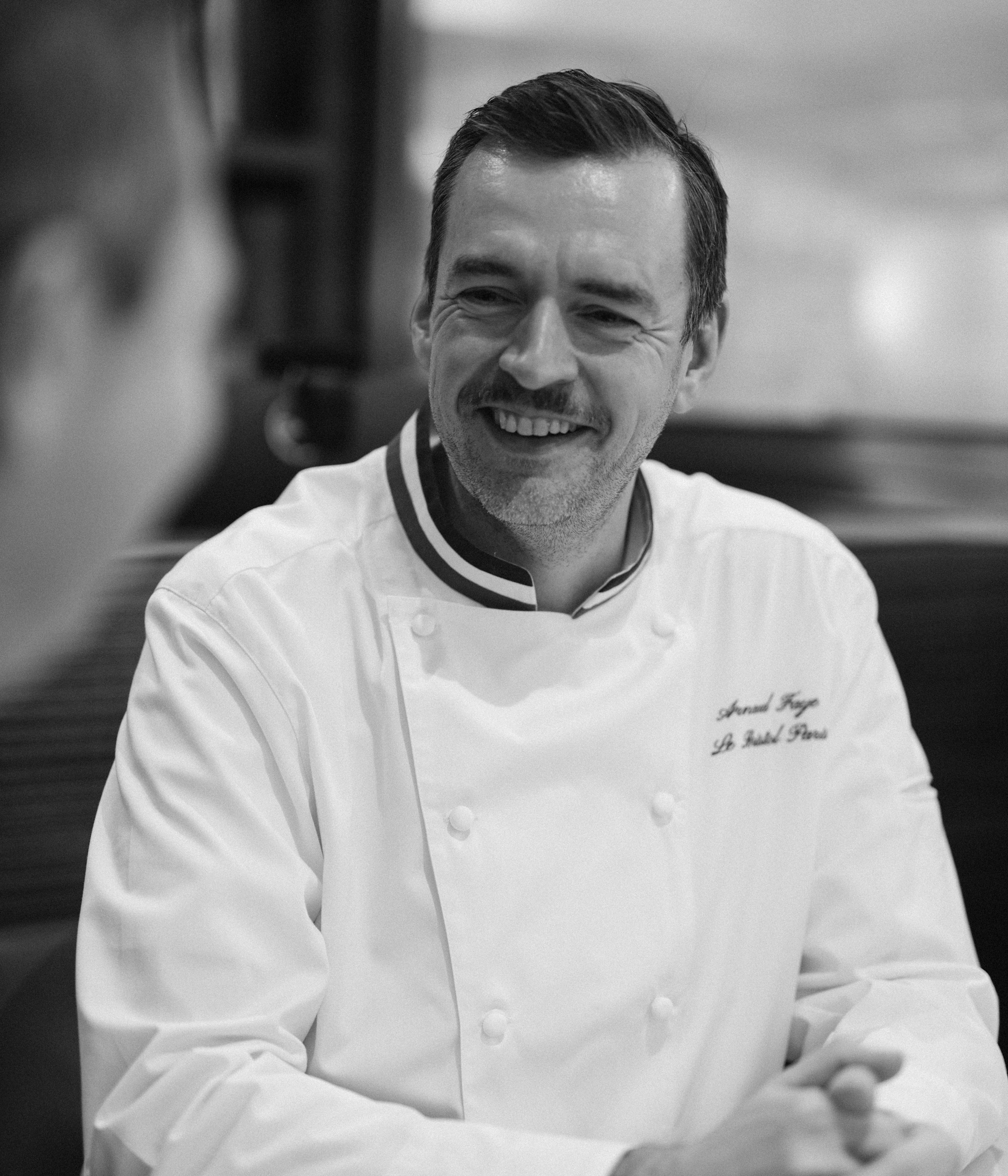 Le Bristol Paris - Chef Arnaud Faye noir et blanc