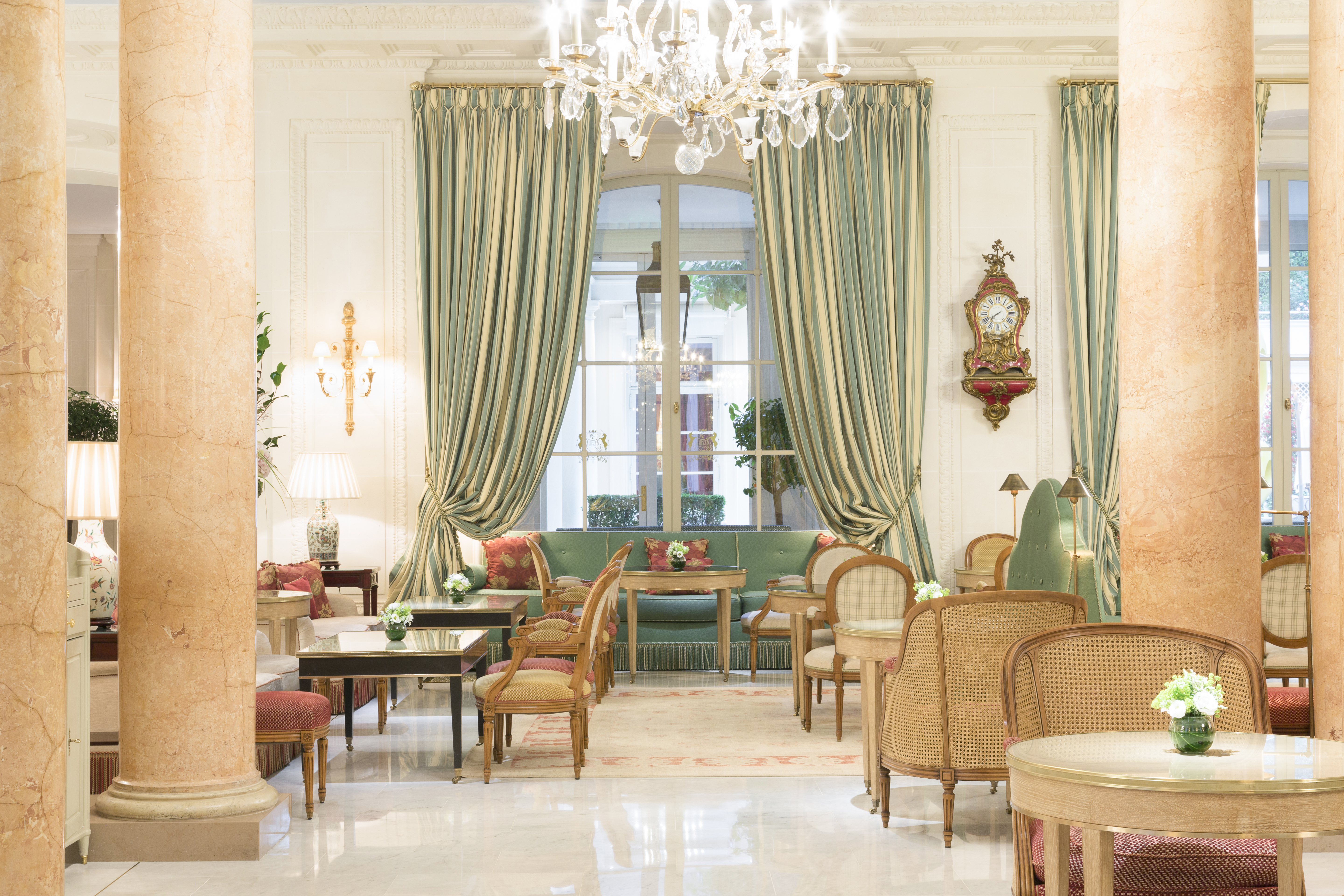 HOTEL LE BRISTOL フランス語 Le Bristol Paris, Oetker Hotels（パリ）：（最新料金：2025年）