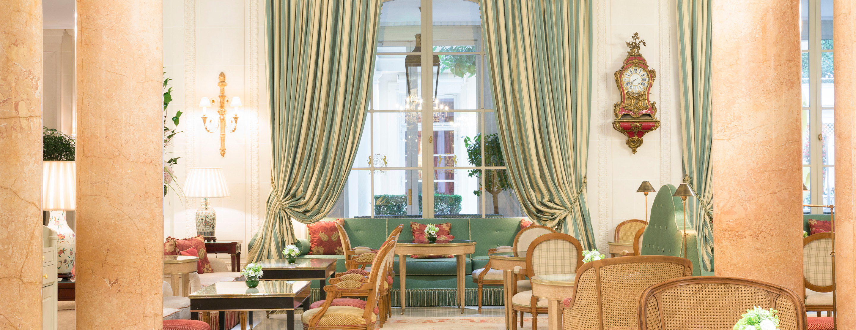 LBP - Café Antonia - Restaurant qxvbA