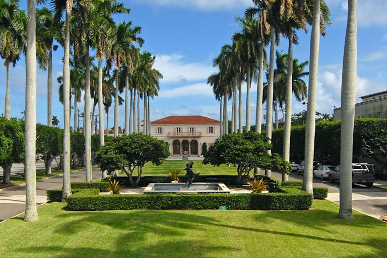VIN - Destination page - Society of the Four Arts