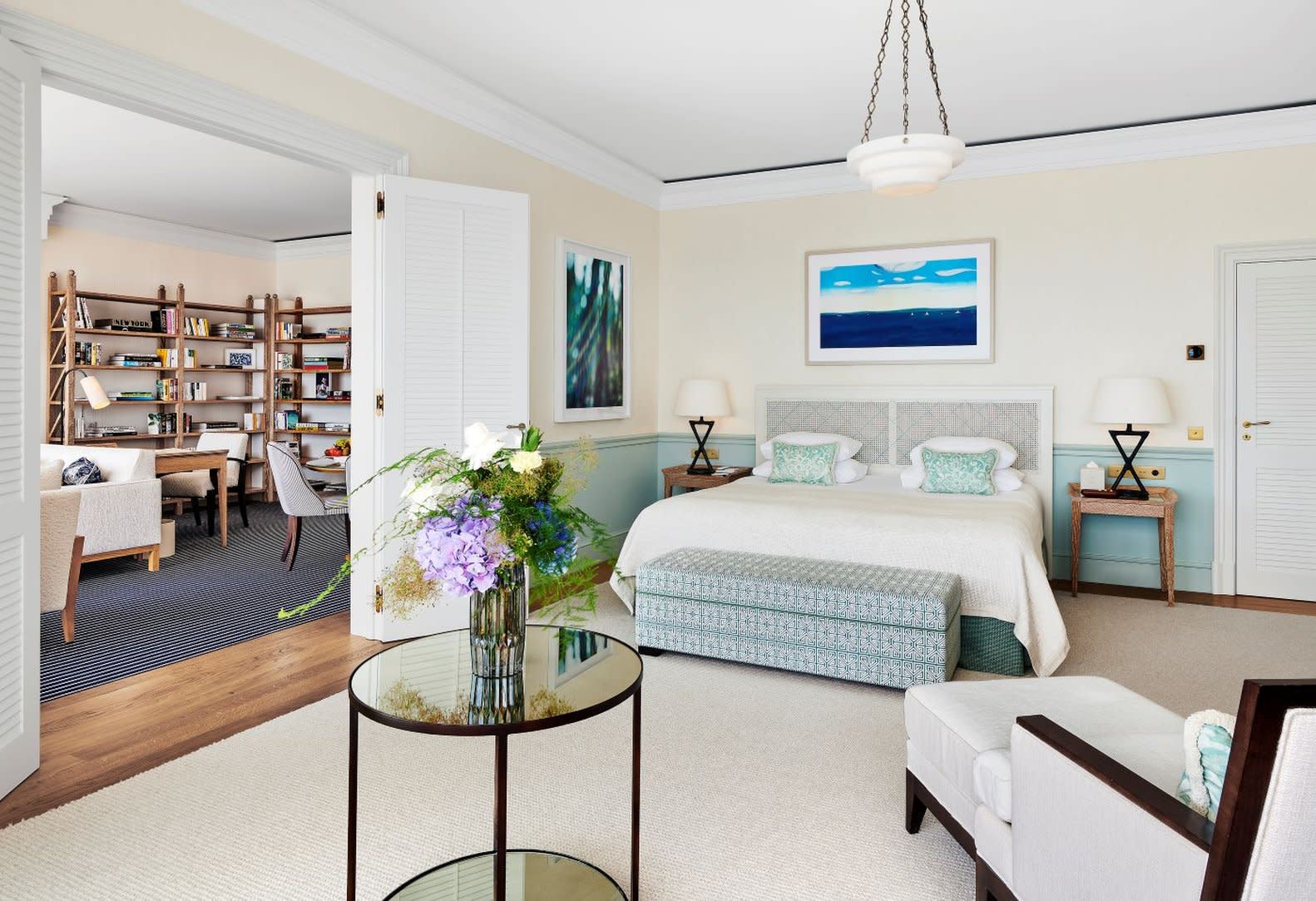 HDC - Eden-Roc Suite room