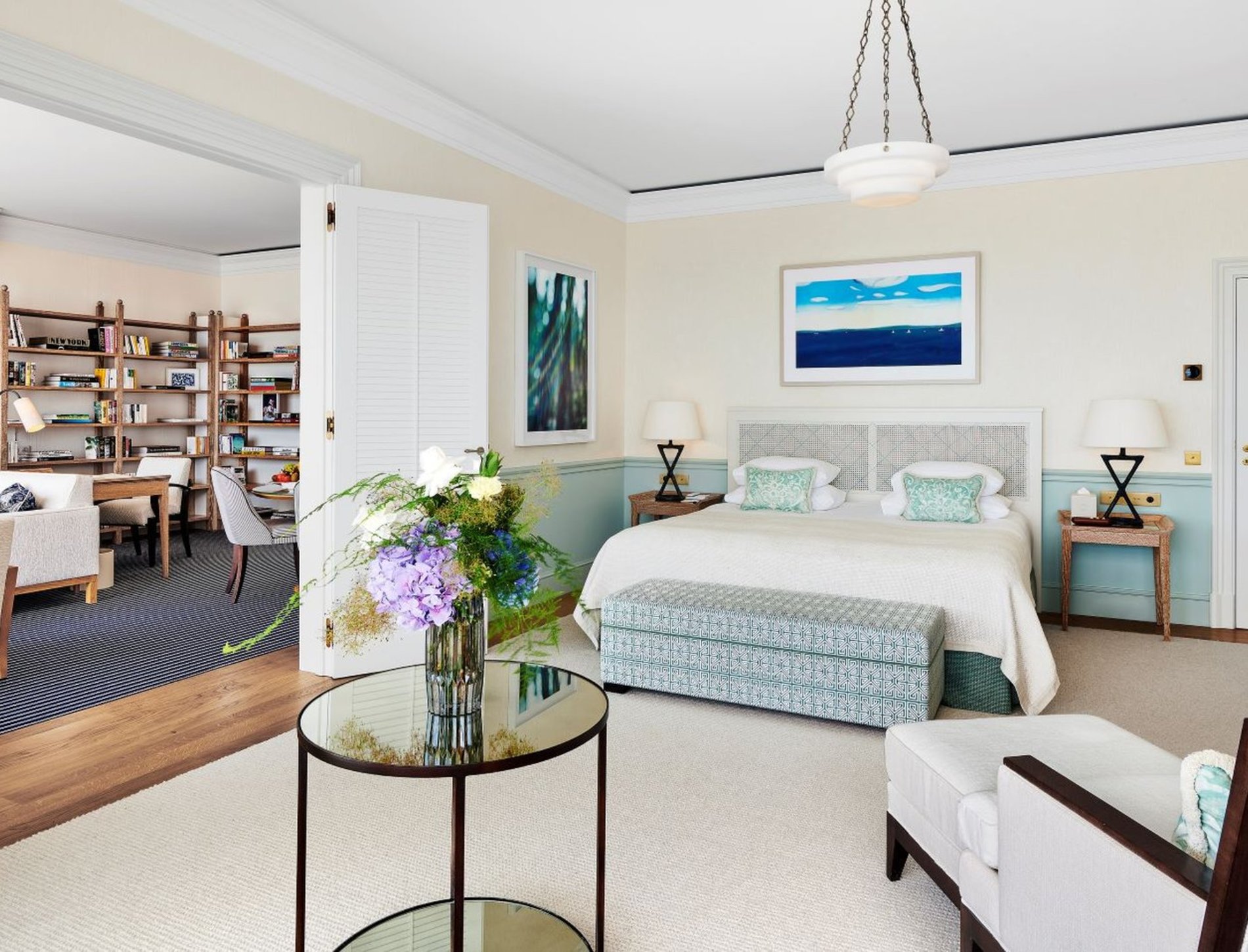 HDC - Eden-Roc Suite room