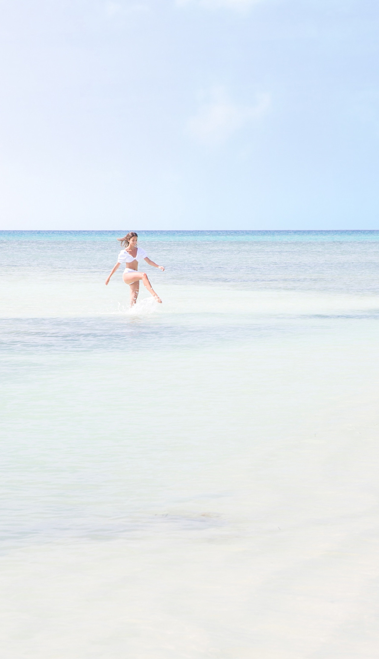 JBI - Beach - lifestyle