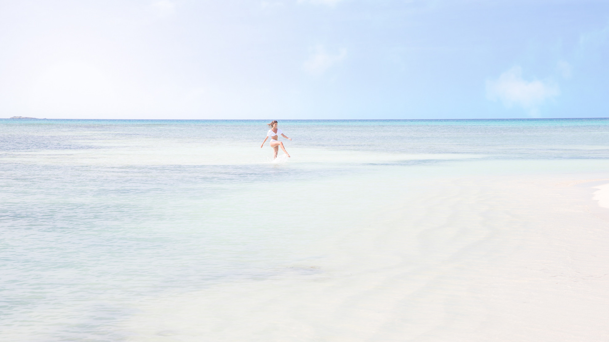 JBI - Beach - lifestyle