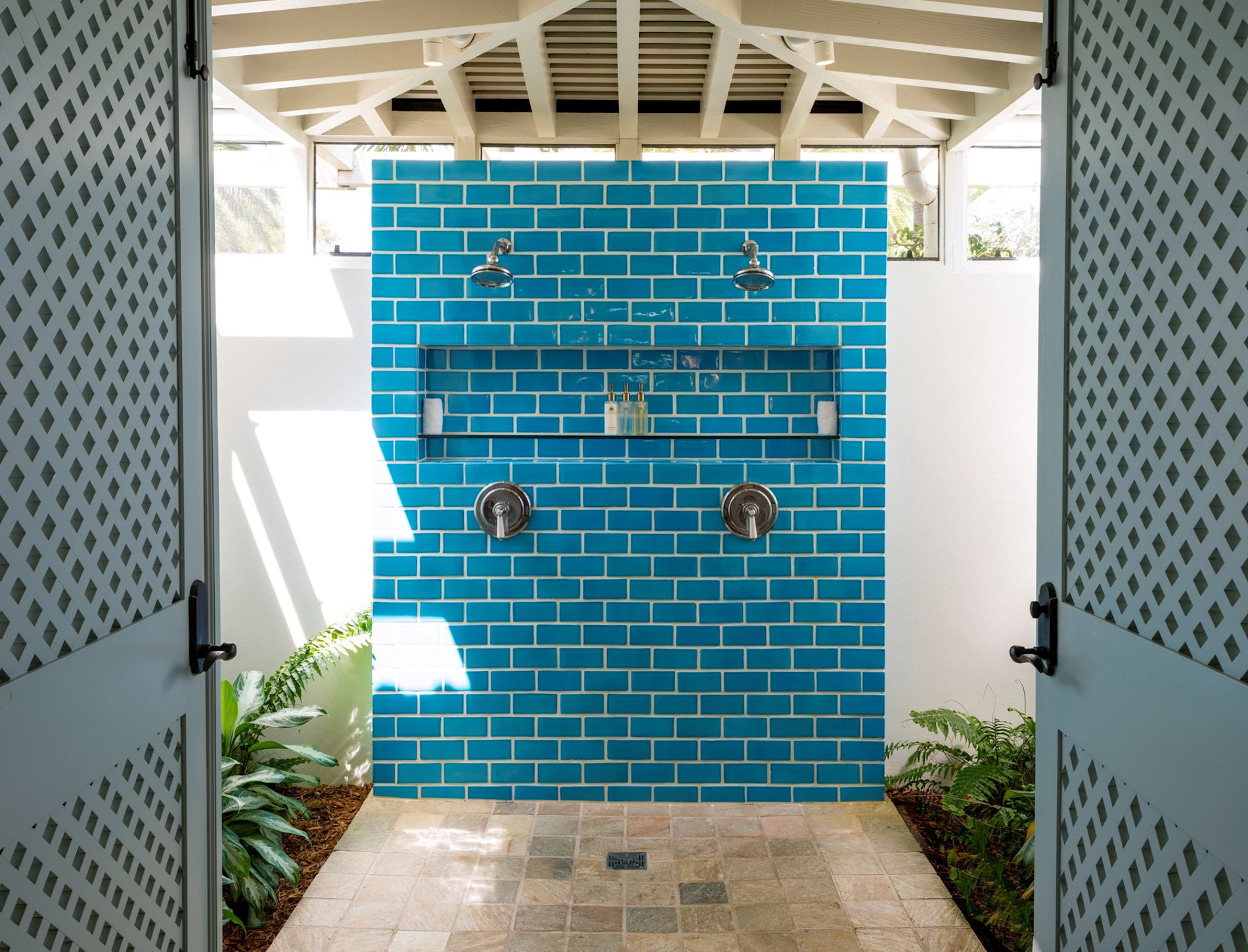 JBI - Room XTUC - Image 14