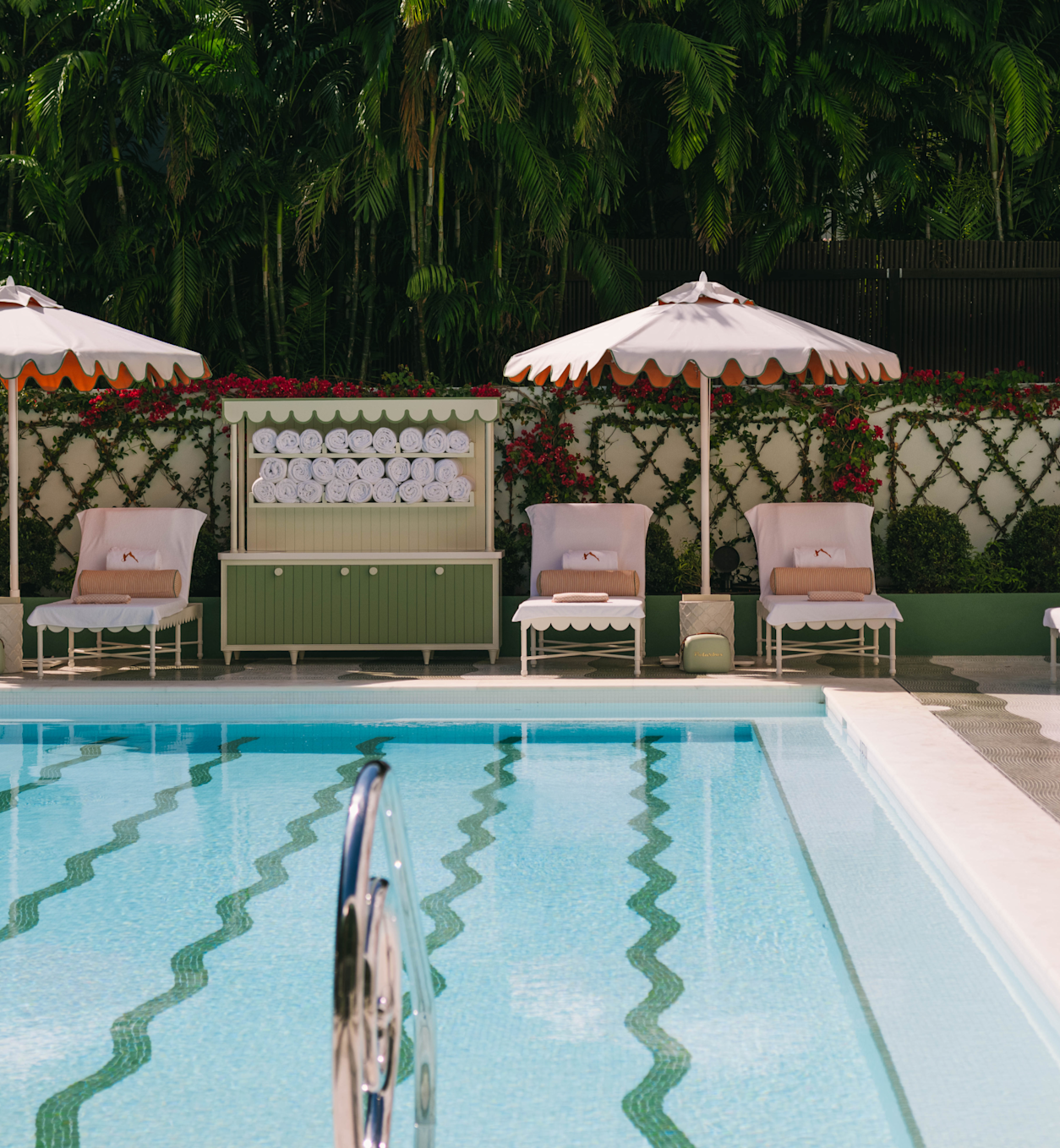 VIN - Pool - Via Tolila